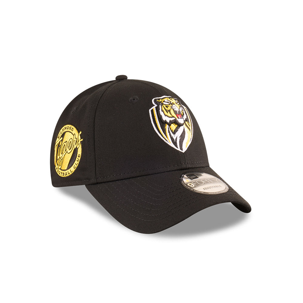Richmond Tigers Youth Hat - AFL 2025 Badged Black OTC 9Forty Kids Strapback Cap - New Era